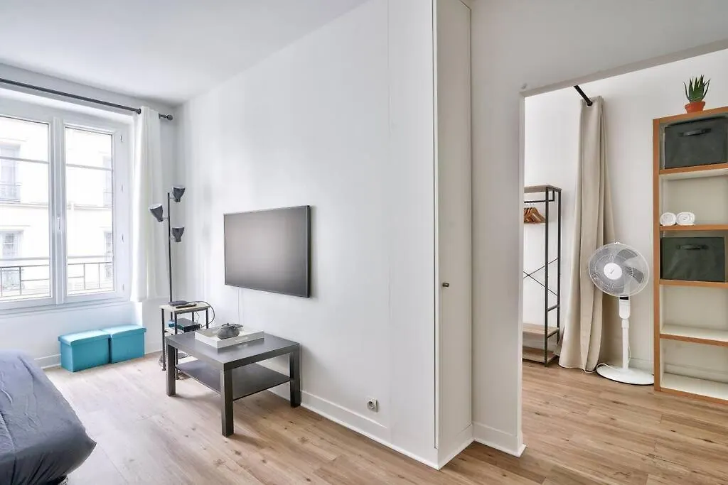 Nice 1 Bedroom Flat 10 Min From Place De La Bastille パリ 0*,  フランス